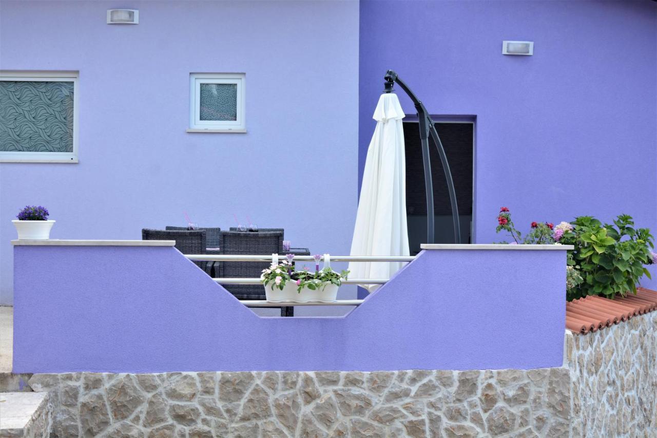 Holiday Home Paulin Обровац Екстериор снимка