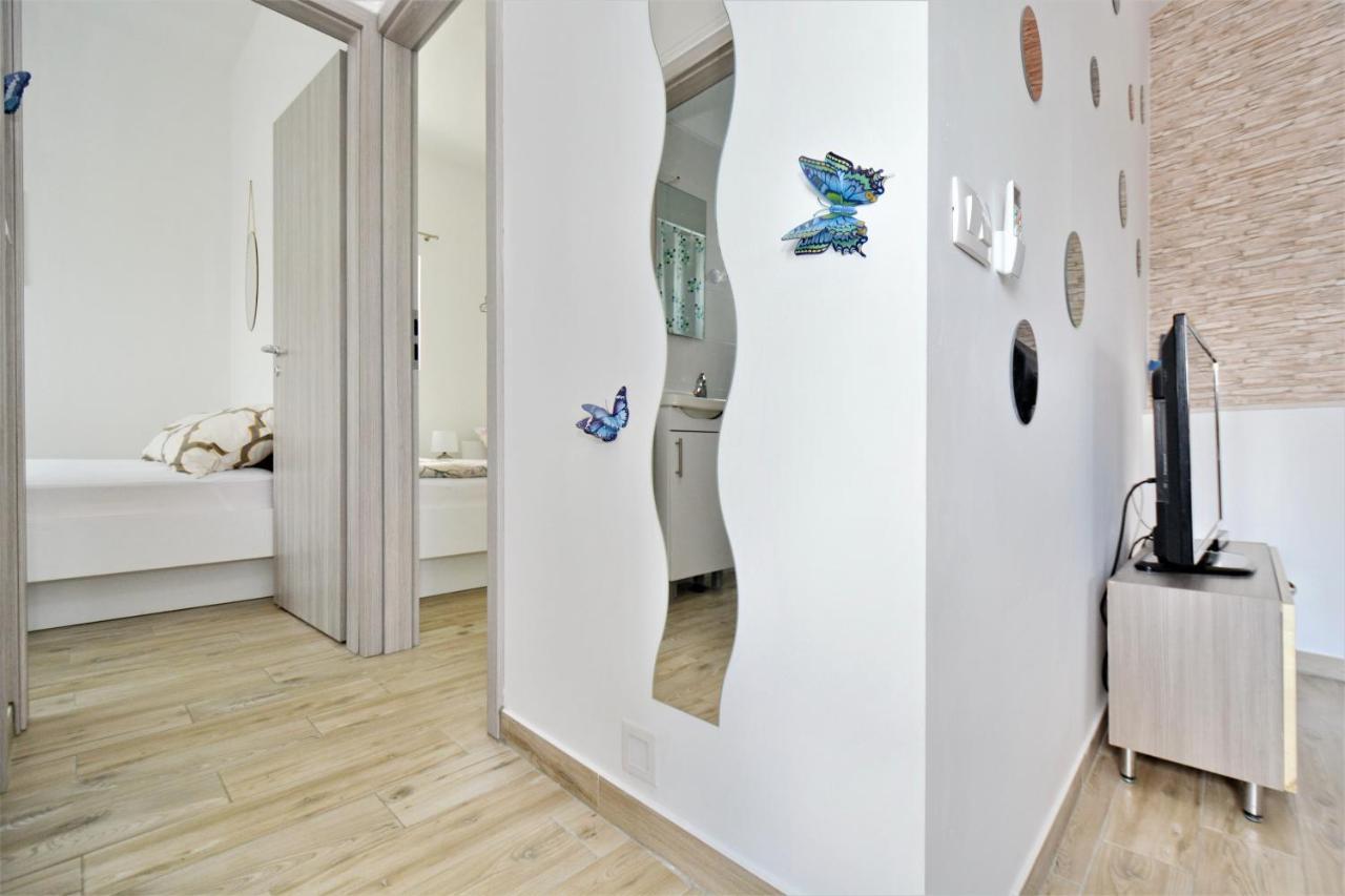 Holiday Home Paulin Обровац Екстериор снимка