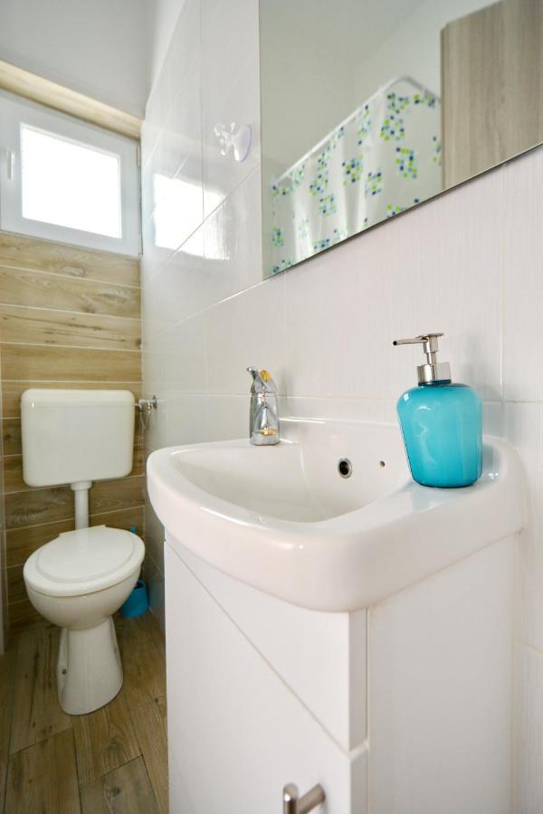 Holiday Home Paulin Обровац Екстериор снимка