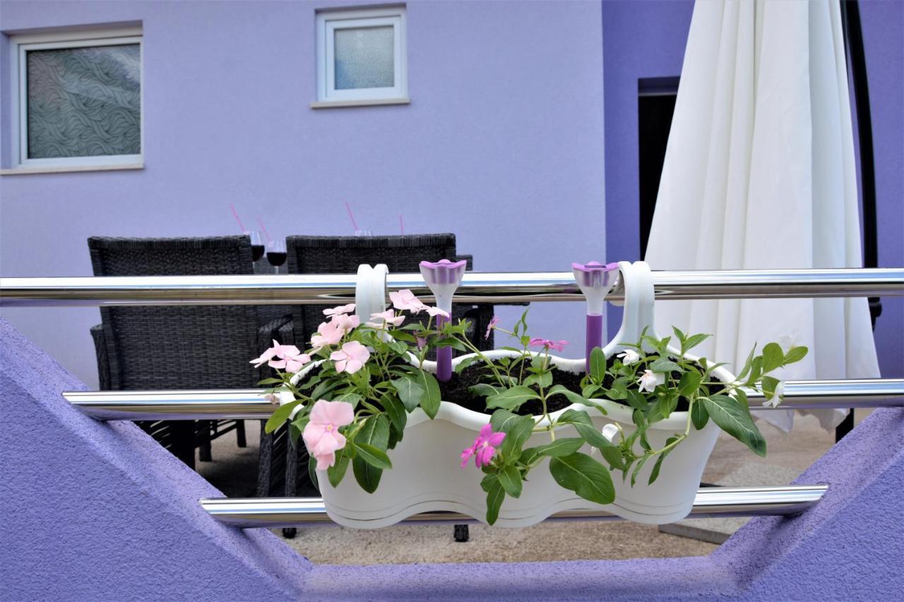 Holiday Home Paulin Обровац Екстериор снимка